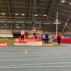 Sissi Kaksonen voitti sekä 60 metrin että 300 metrin kauden kärkituloksilla Suomessa.