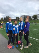N17-joukkue Vilma, Tia, Saara ja Noora juoksi 4x100m toisen erän kahdeksanneksi ajalla 52,92.