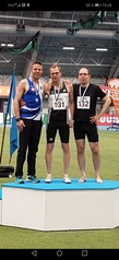 Markku Jokinen juoksi 400m pronssille M45- sarjassa