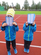 "Meillä kaikki tarrat", totesivat pojat iloisesti:)