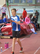 Juho hyppäsi ennätyksensä