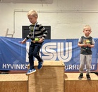 P5 Palkinnot. Tasapisteisiin otelleet Anton ja Arno