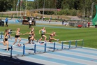 Riina Virtanen (rata 2) juoksi ensimmäistä kertaa N16 sarjan 100m aidoissa alle 16s (15,97) ja hyppäsi pituutta 452