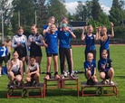 Hyvinkään T13 4x600m joukkue vei kullan kuleksimasta. Joukkue Lumi ja Tuuli Vilhunen, Emma Rennicke ja Seela Pasma