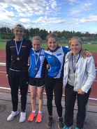 Nurmijärven Eliittikisojen mitalistit: Marcus. Kaarina ja Siiri!
Vilmalle kaksi uutta ennätystä!