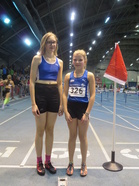 T13 tytöt hetki ennen aitaviestin lähtöä!