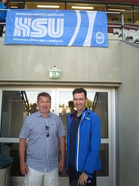 On syytä hymyyn...ensimmäisen päivän mitalisaalis 2+2=4:)