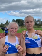 Anni Huttunen ja Sissi Kaksonen