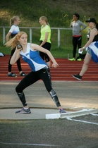 Saara työntää kuulaa T15-sarjassa
Kuva: Antti Halonen