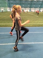 Lauantain iltatreeneissä haettiin nopeita jalkoja ja rullaavaa juoksua koordeilla, tikkailla, pikkuaidoilla ja intervalleilla