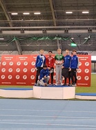 Leo kuulan palkintojenjaossa