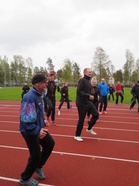 Tässä vielä hymyilytti...kohta ei pystynyt Jorkkaakaan puhumaan:)
Uskotko?