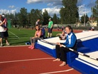 Näin seiväshyppypatjasta saadaan kaksi korkeushyppypaikkaa
