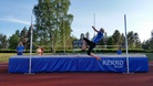 Mia hyppää