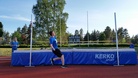 Olli ponnistaa