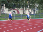 Elmon 200m juoksuvauhti.