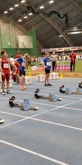 Taneli Hyvärinen valmiina starttiin P15 60m kilpailussa